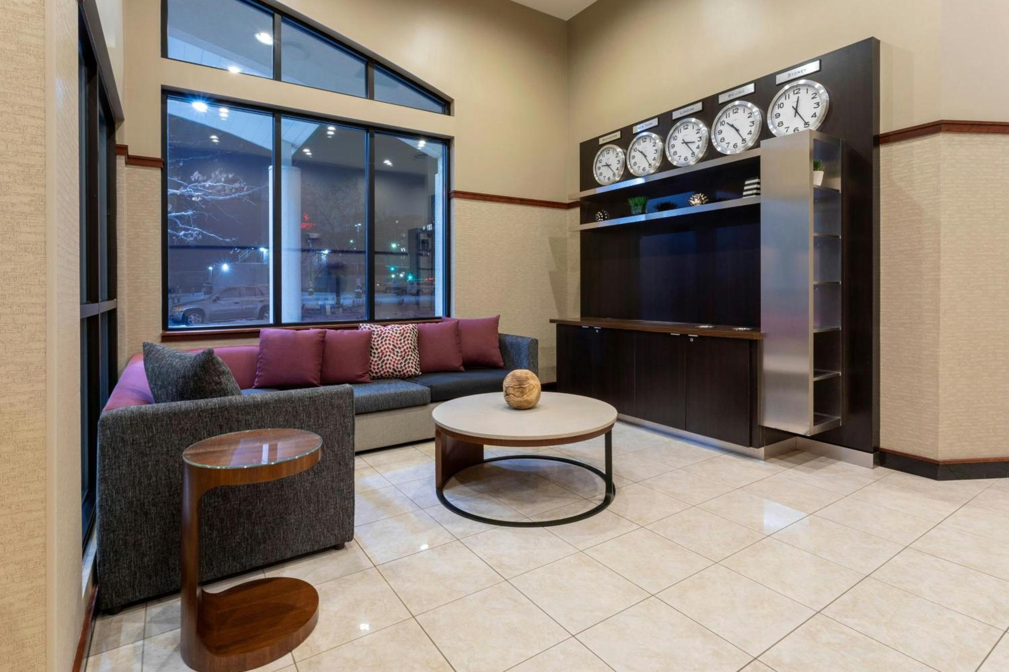 Courtyard Rochester Mayo Clinic Area/Saint Marys Екстериор снимка